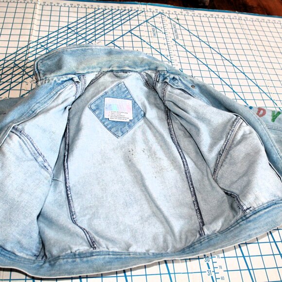 Vintage 80s Faded Painted Girls Jean Jacket, MANDY, Size 10 - Picture 8 of 11